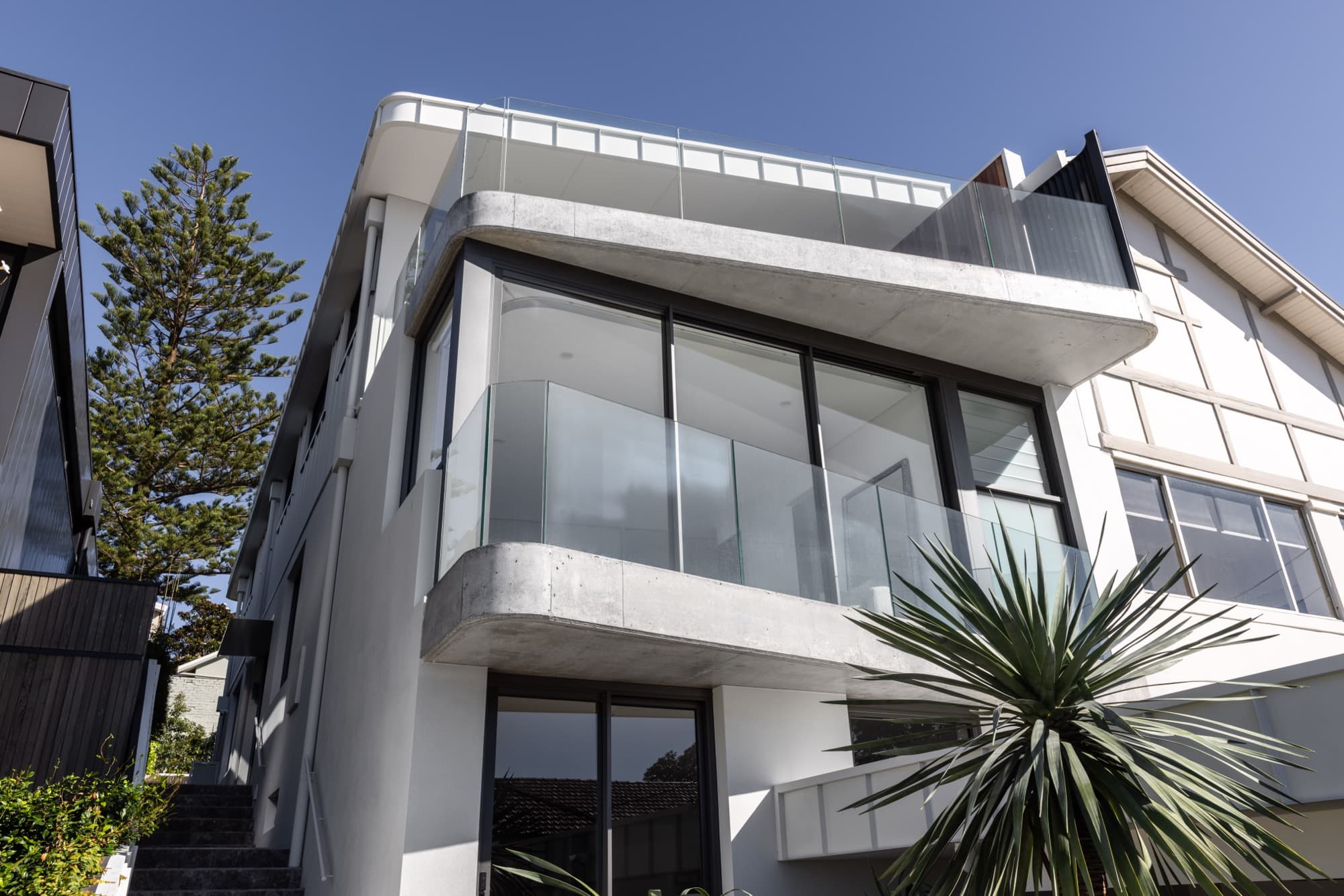 Clovelly House — interior detail